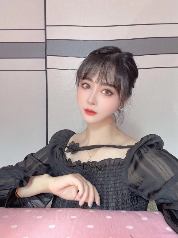 拱墅区爱跑步的雨菲